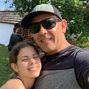 Meet your Posher, Reynier